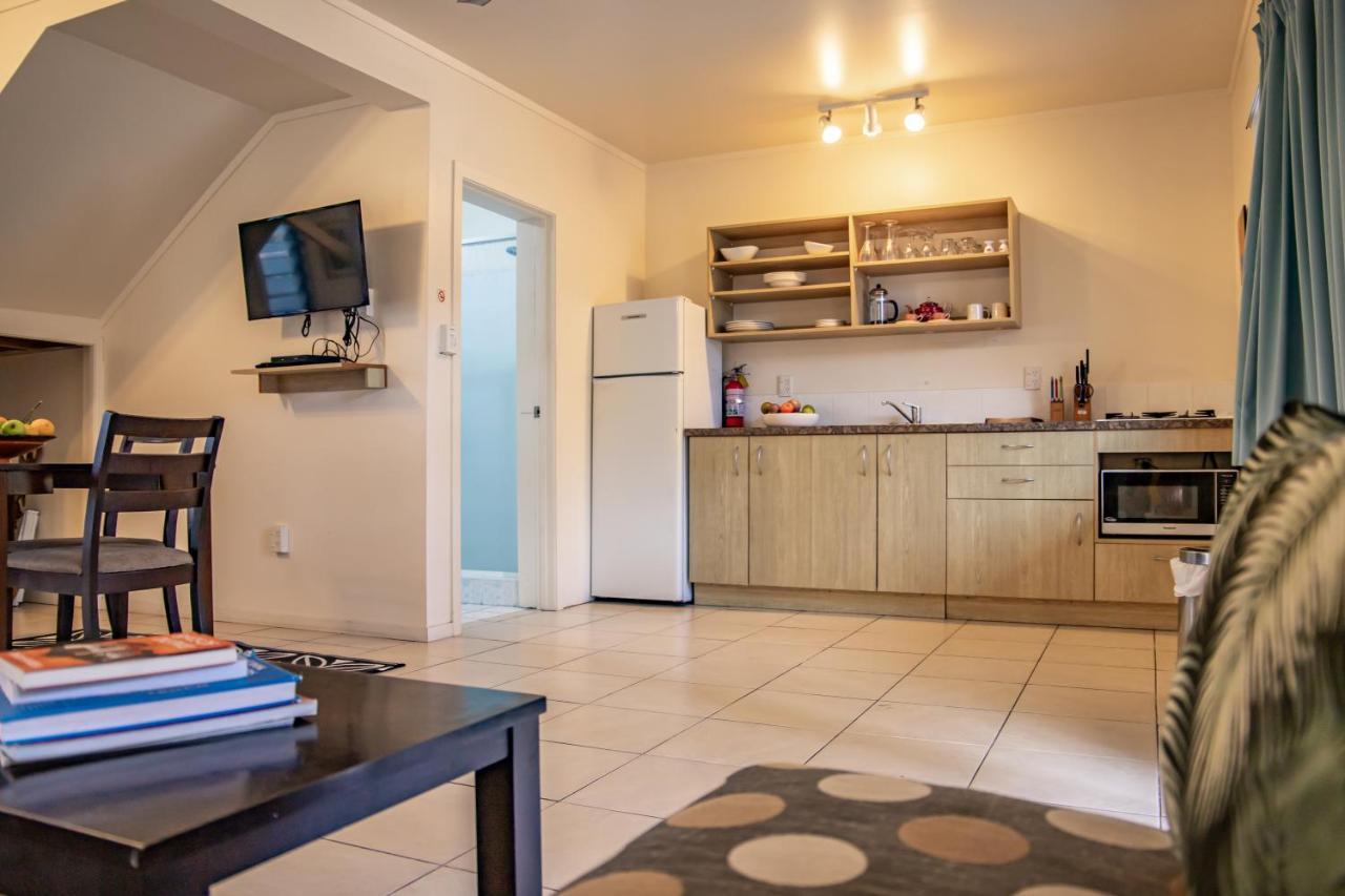 Coral Sands Apartments Rarotonga Exterior photo