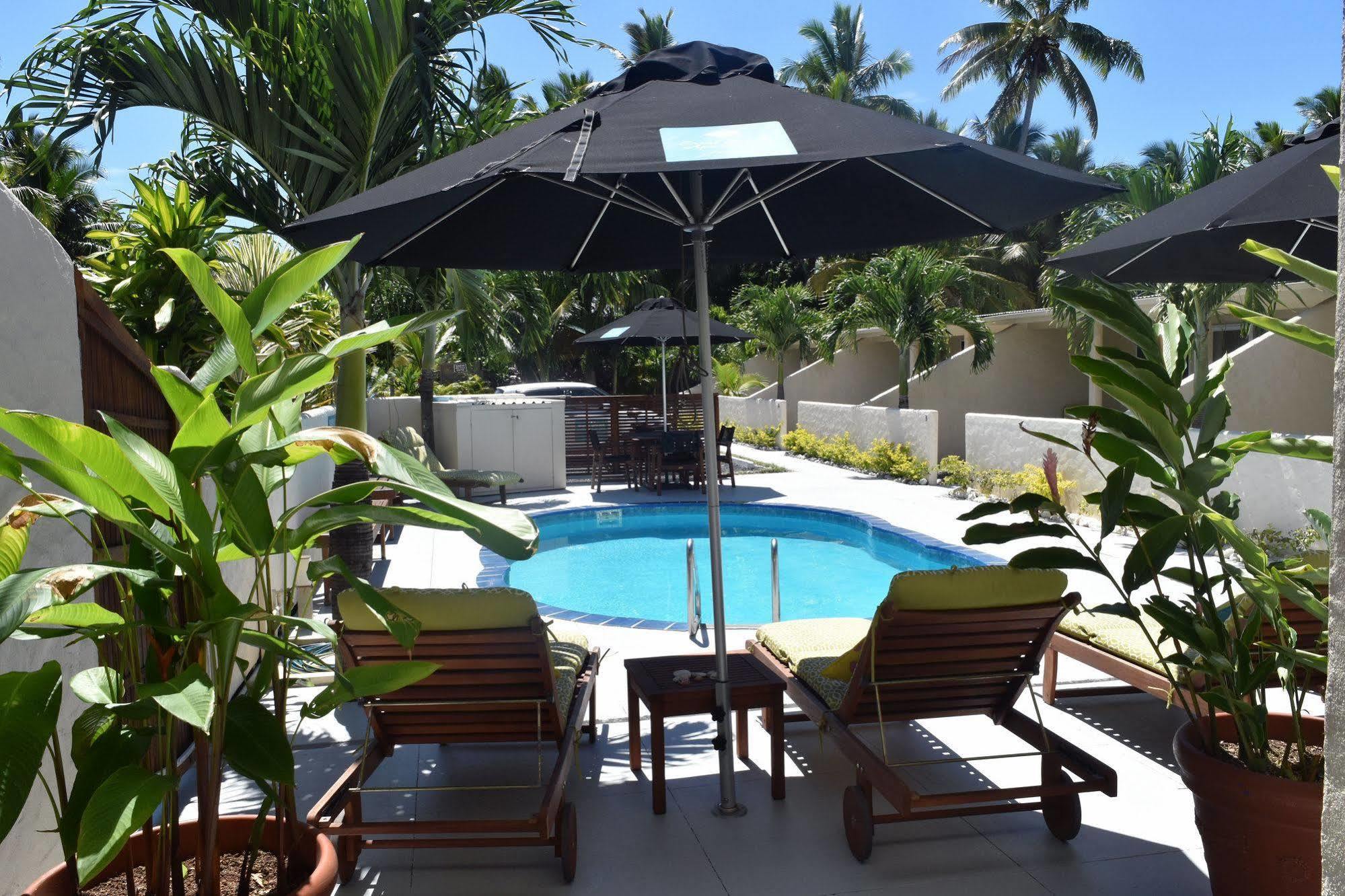 Coral Sands Apartments Rarotonga Exterior photo
