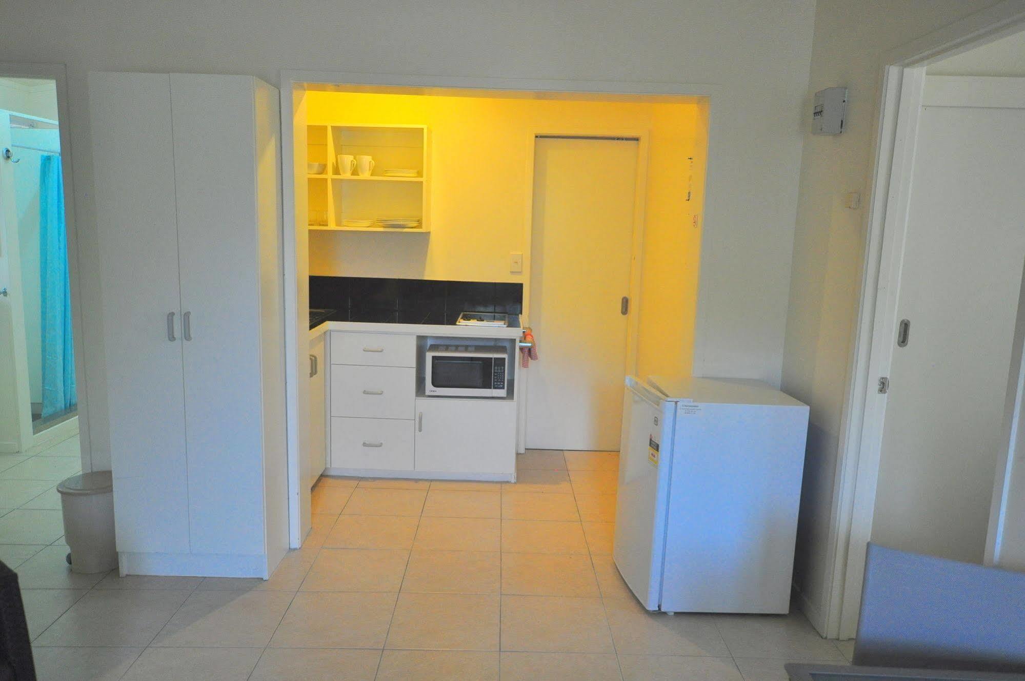 Coral Sands Apartments Rarotonga Exterior photo